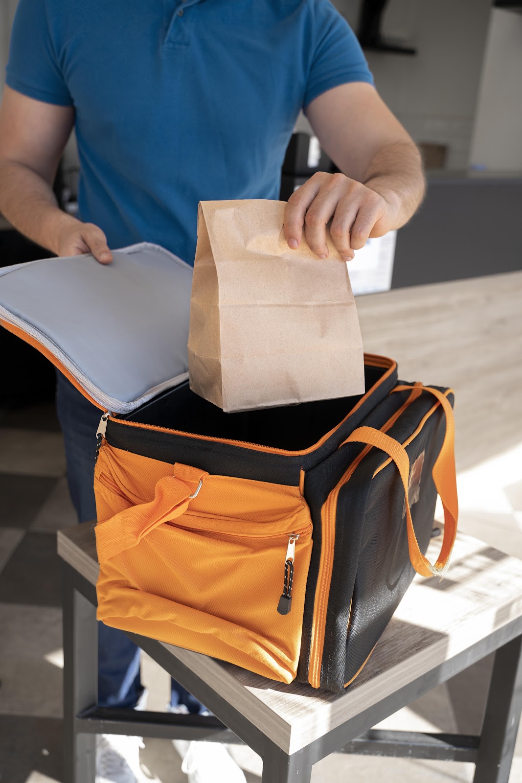 A importância da personalização de embalagens para delivery